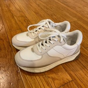 Madewell Kickoff Trainer Sneakers in Neutral Colorblock Leather, Size 7
